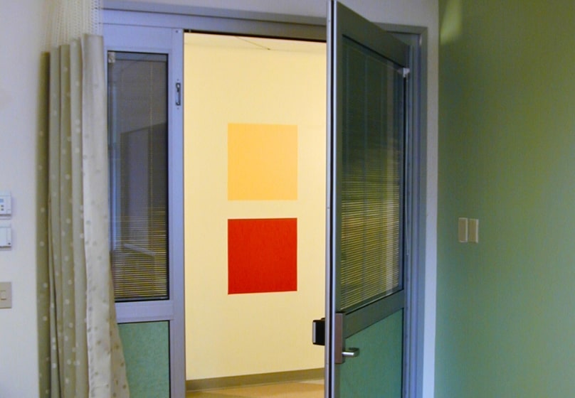 Healthcare Manual Swing ICU door by Door Services